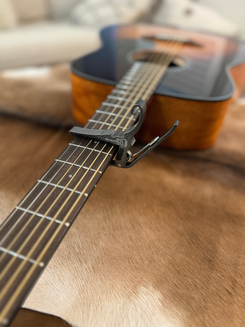 Kyser 21 guitar salute Capo